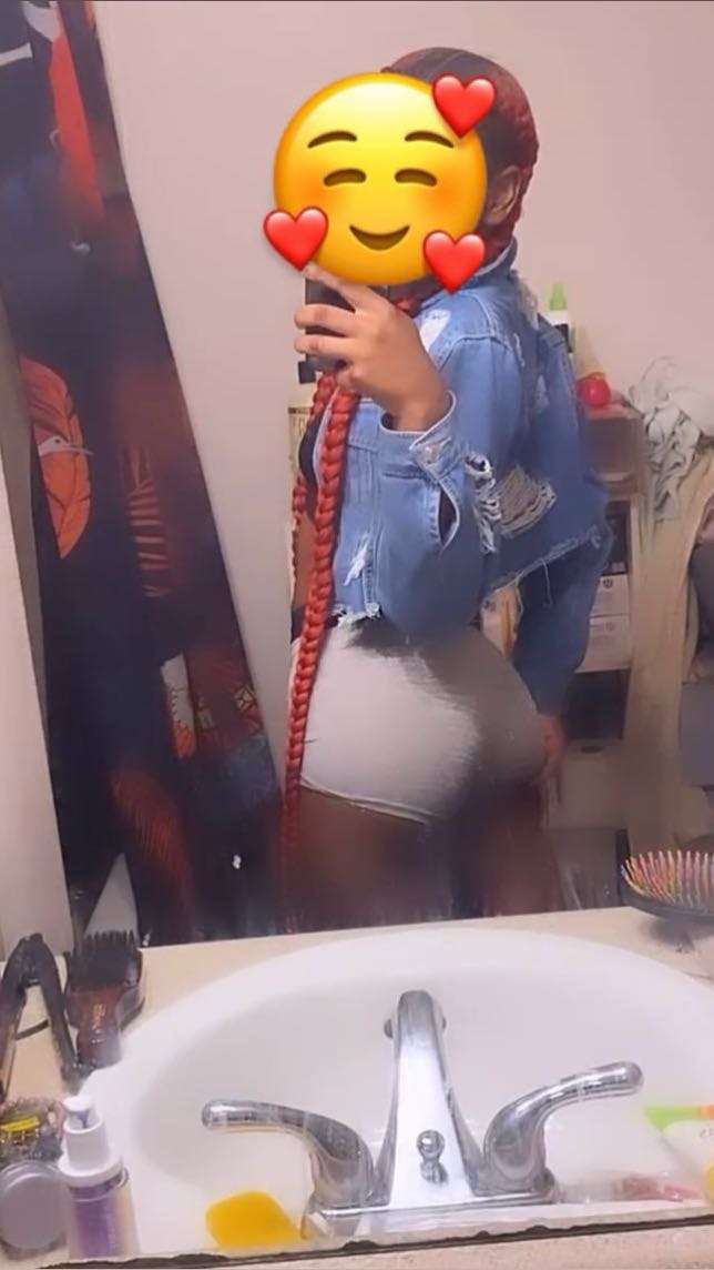 ✅️ CARPLAY /INCALL AVALIABLE ✅️ / MASSAGES ✅/ HAPPY-ENDINGS✅    Fetish friendly✅  Prices are non-negotiable  Bare services are off limits!!!!🚫🛑  BE READY TO VIDEO VERIFY‼‼  HAVE PAYMENT READY  (ᶜᵃˢʰ ᵃᵖᵖ, ᶜᵃˢʰ)