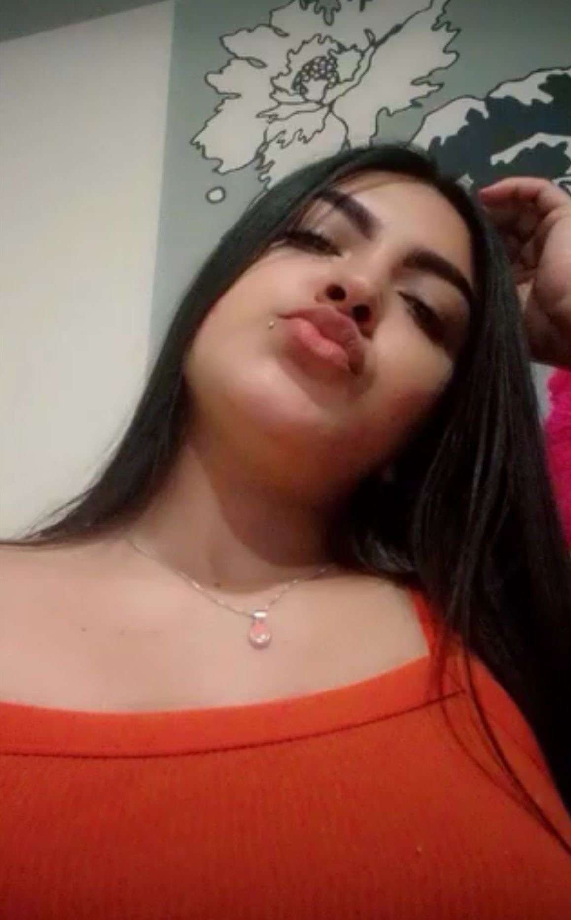 Tu Gatica linda nueva en la cuidad