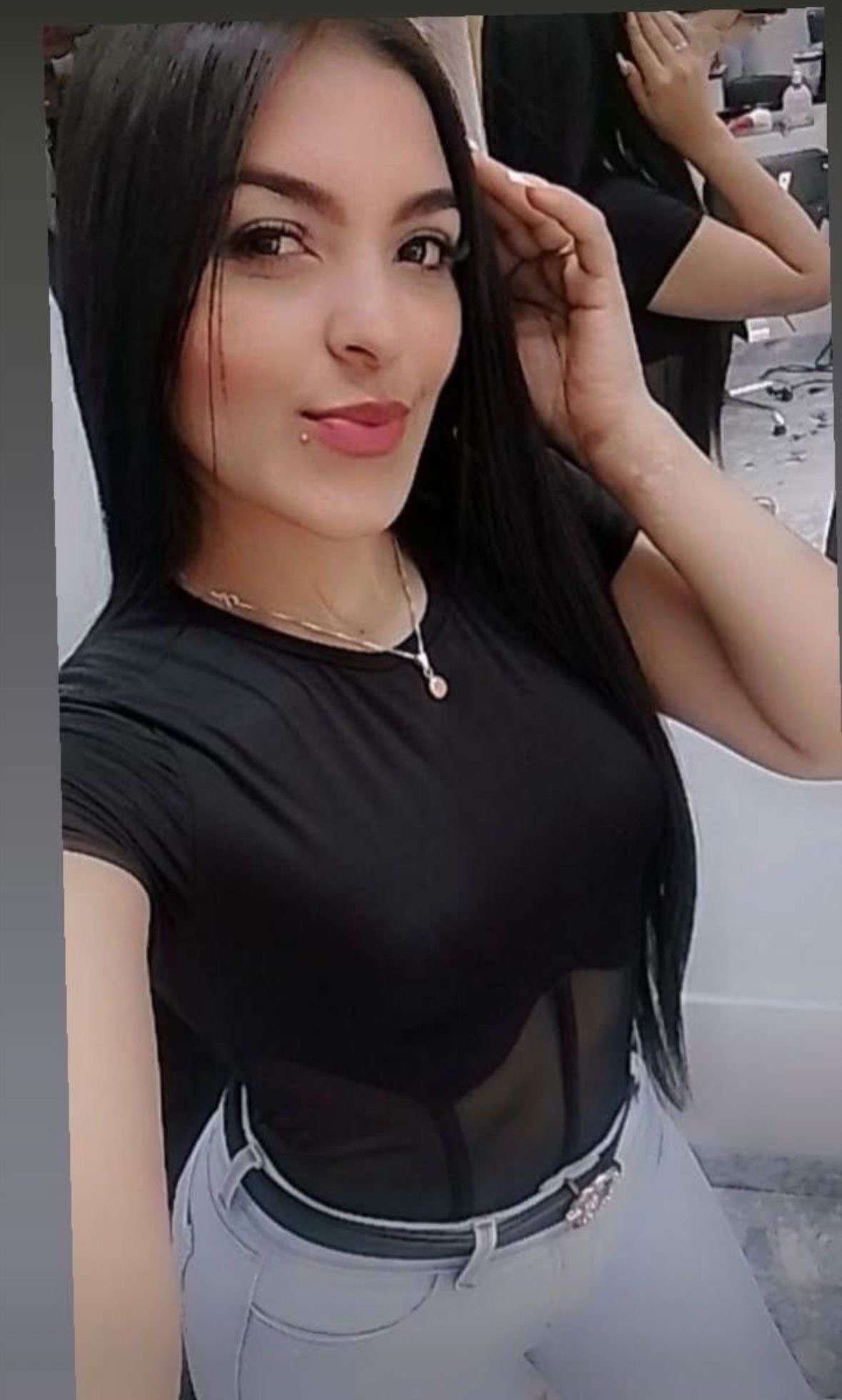 Tu Gatica linda nueva en la cuidad