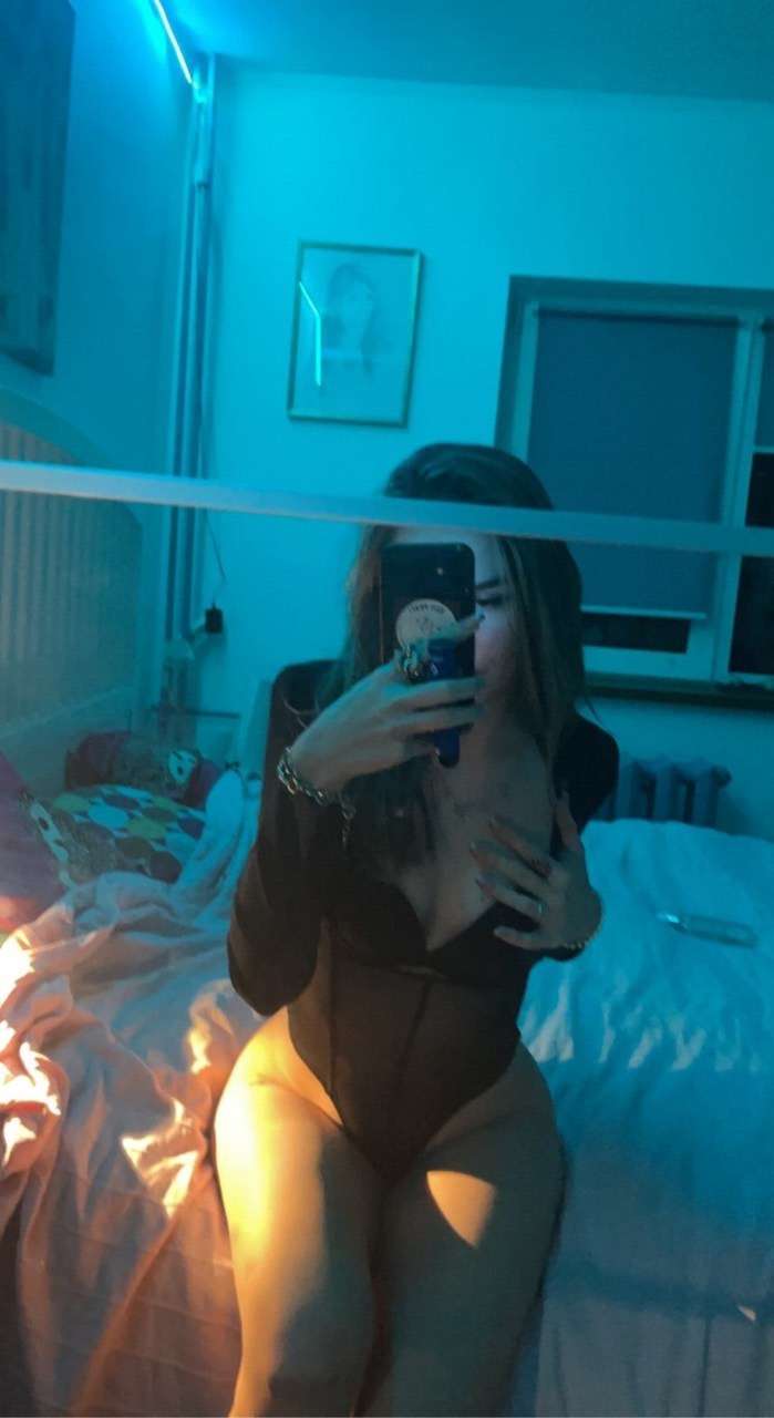 Available for Short time Fun🍆🍑💦