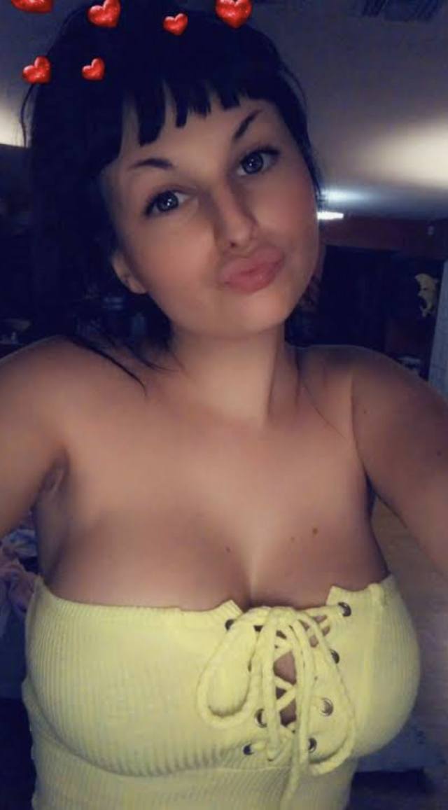 Discreet and sexy escort, Full body massage with happy ending available for both incall and outcall services 👅🍑🌶️🍆💋