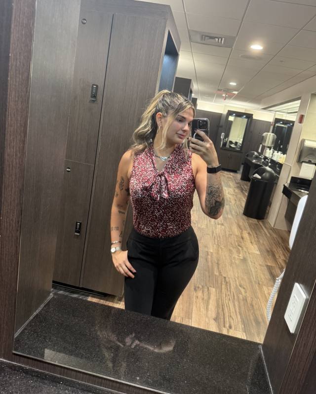 I’M KYLIE, I’M DOWN FOR HOOKUP 😍🥶AND I OFFER 💦🌷 SPECIAL SERVICE FOR ALL INCALL 🌷OUTCALL 🚘 CARDATE🌷 IMESSAGE : +17406275401 WH