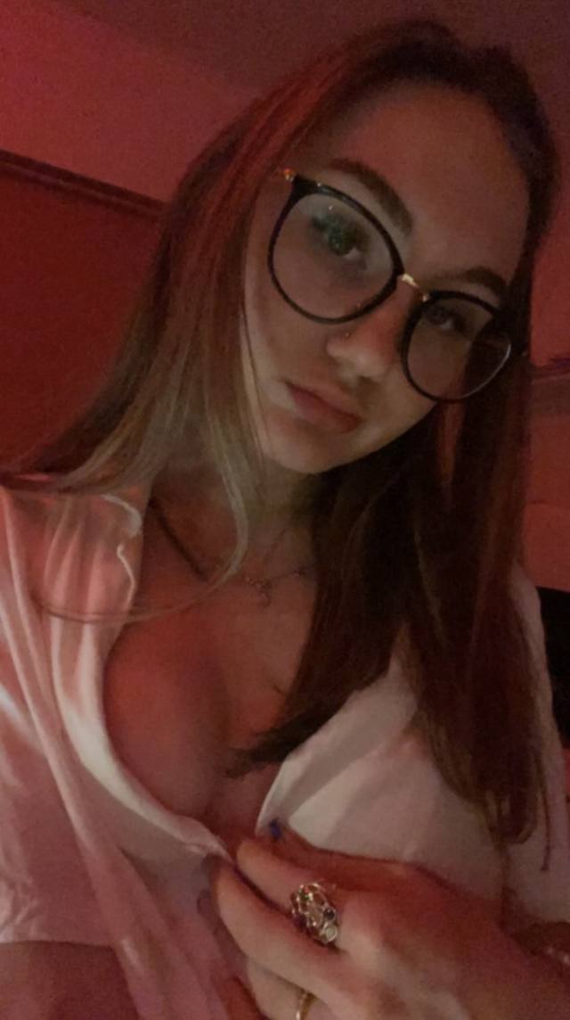 I TAKE PAYEMENT IN PERSON. NO PAYMENT AND I SELL HOT VIDEOS AND HOT
