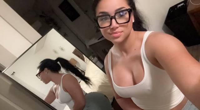 I’m here seeking for friends with benefit 💖🤍