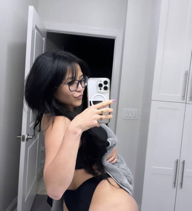 100$ HIT ME UP FOR HOOK UPS, MASSAGES, ANAL,CREAMIE, PARTY GIRLFRIEND EXPERIENCE AND CAR MEETS🍆🍑🍑 Text me on: 8542342042