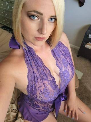 Hey💐😍Down to fuck 💦💦🍆🍑slide in get nasty🔥🥵 extra 30 minutes✨✨for new clients and chat me up rn to my ☎️ 302-703-9771