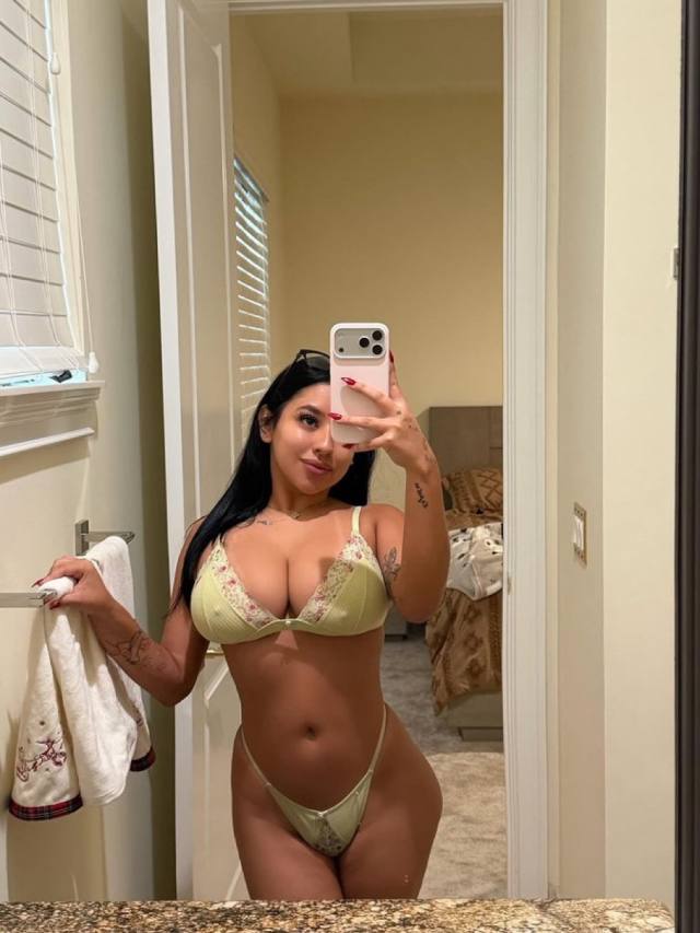 I OFFER ALL KINDS OF MASSAGE\HAPPY ENDING TO YOUR BEST SATISFACTION TEXT ME