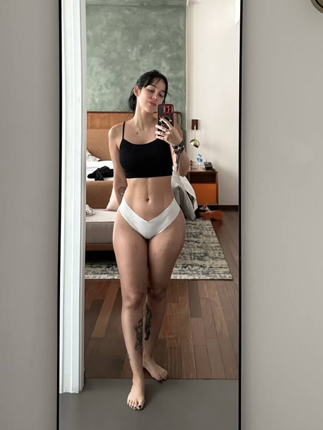 I accept my payment in person 4807877169 💦❤️Hey The Newly Sexiest Girl is in Town That Will Give U More Fun👅🍆