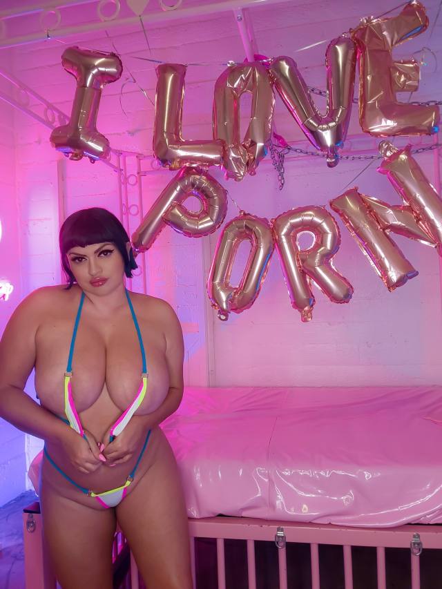 Private FULLY EQUIPPED DUNGEON. Are you ready for an experience like no other? I am a unique Dominatrix and Fetish Model