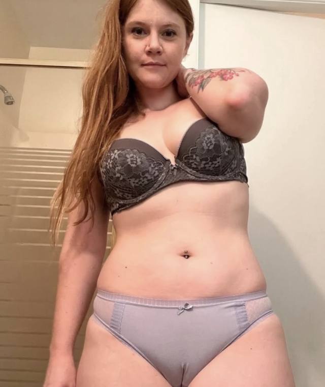 Single mother looking for regular sex