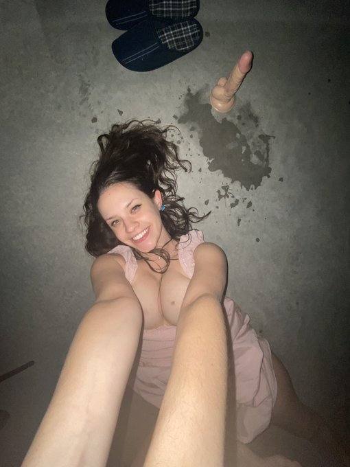 CASH 😘PAYMENT IN PERSON 💯NEWLY SEXY 😍 GIRL , 💕 I SELL ALL KINDS OF NUDES AND DRUGS 💊 🩷 TEXT ME: +14482056744