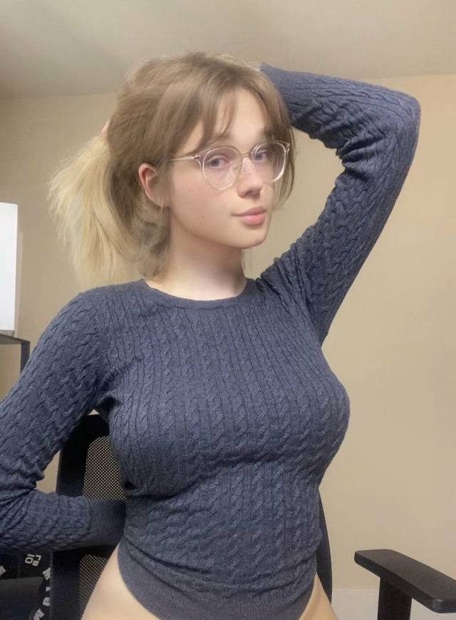 Availability day and night,Curvyy Ass, Sweet Dick