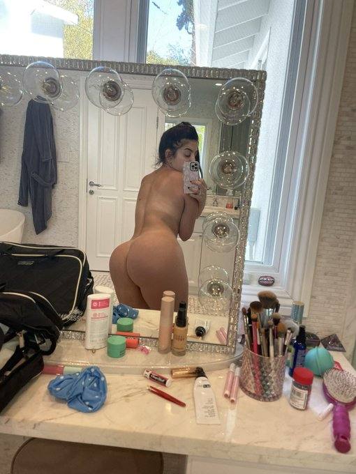 🥵Horny Girl 💖Tight pussy 💋 InCall💦OuTCaLL Or CAR FUN Available24/7 HMU on✅Telegram:@Emilyscott225 Zangi: 1016634426