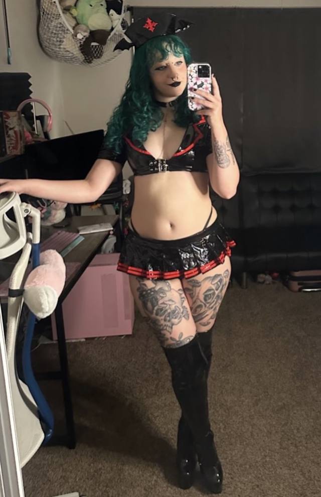 ✨ I’m available now – Your perfect escape with Lilian Healing Touch awaits. ❤️💆‍♀️✅