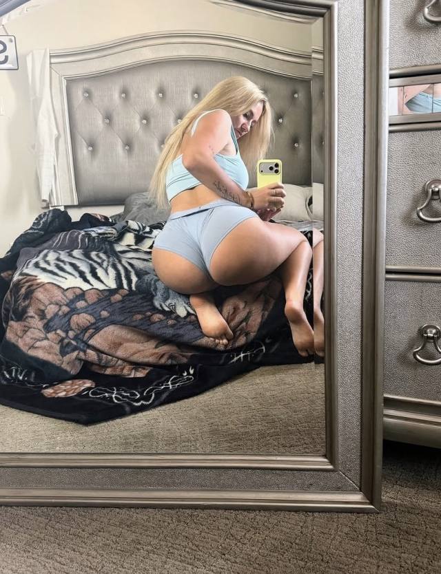 NO UPFRONT PAYMENTS , NO DEPOSIT 😍 AM DOWN FOR🍌INCALL & OUTCALL🍆 I sell party favors also 420 friendly 😋 🍏text me 775-420-782