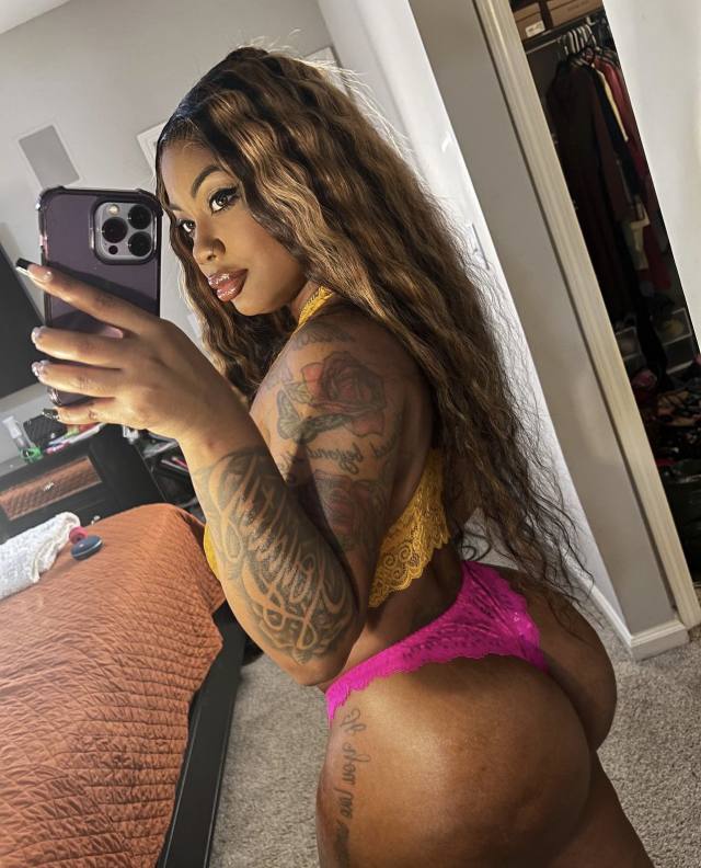 Horny wet pussy