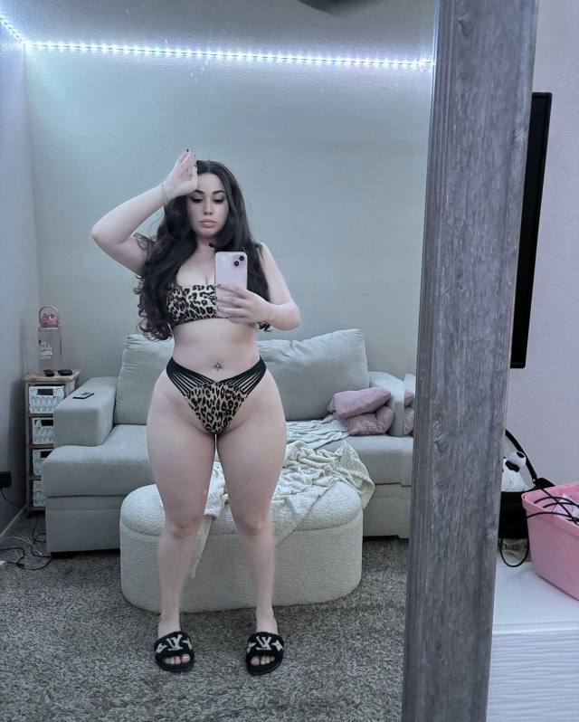 HAVE YOU EVER BEING FUCKED SO HARD TILL YOUR TIRED AND HAVE NO CUM LEFT DM ME NOW LETS HAVE A CRAZY EXPERIENCE TOGETHER