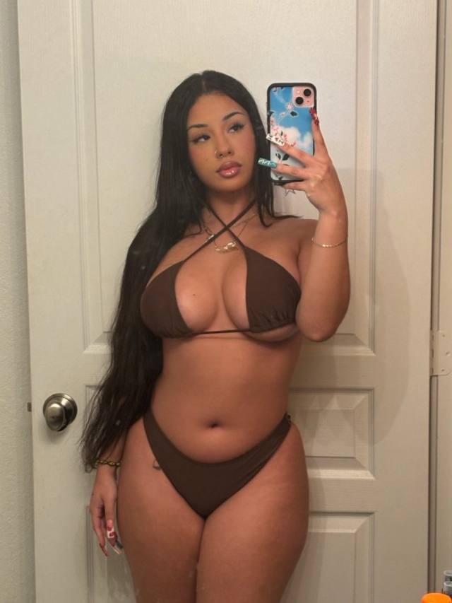 I’m available for hookup and fun , nasty content 💦👅 text me +19375941602 telegram: Cassandraam