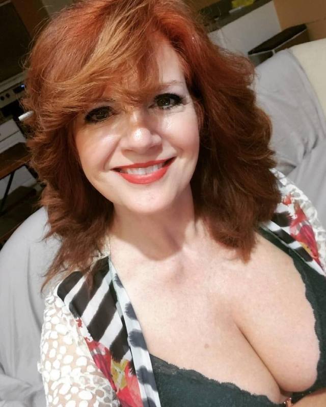 Hi I’m jay text me to get real massage