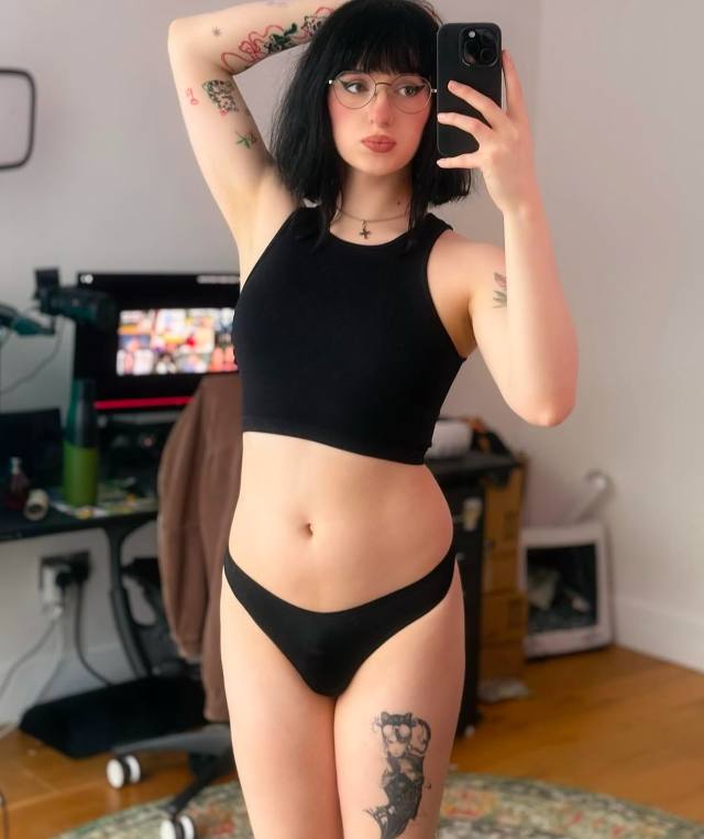 I’m down and ready to fuck💦