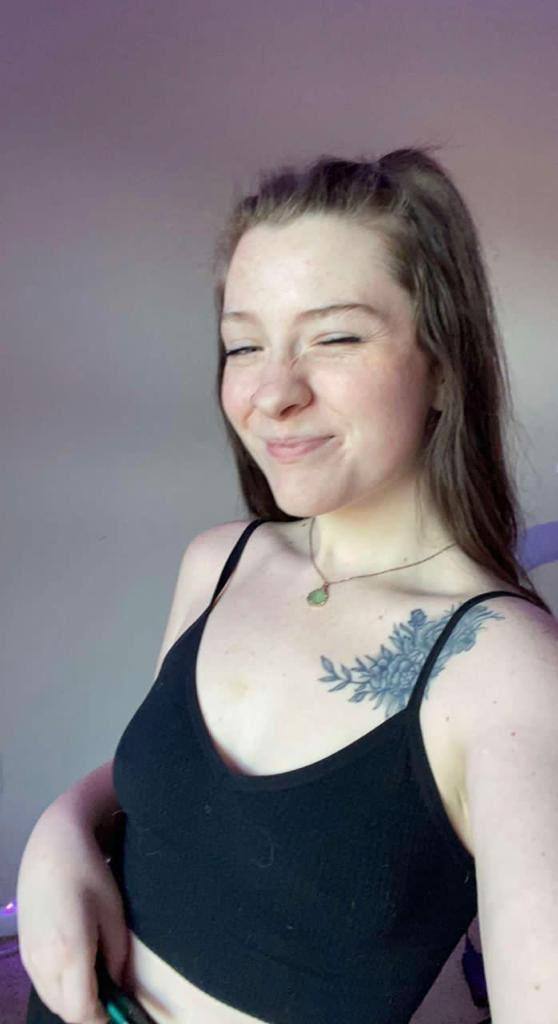 Here seeking for friends with benefits 🥰😋
