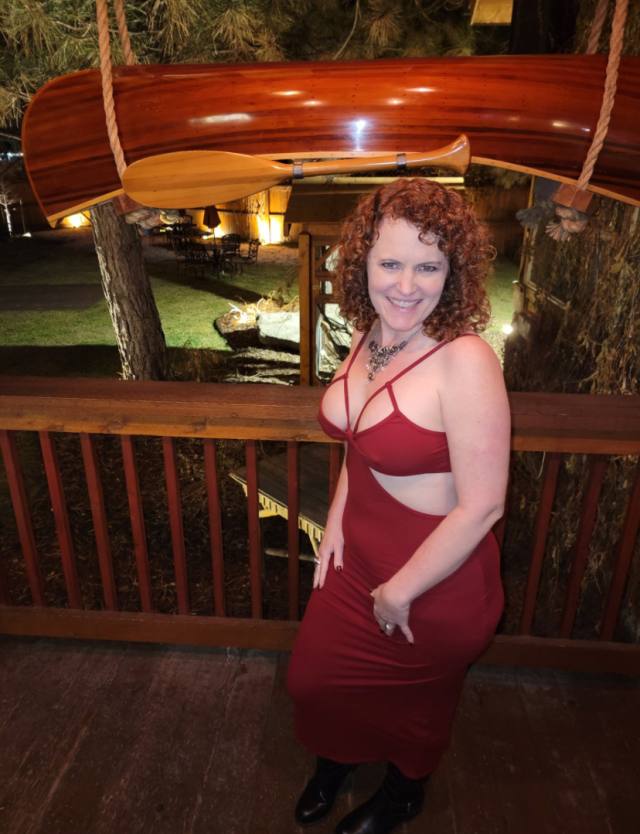 I AM A LICENSED MASSAGE THERAPIST SPECIALIZING IN PROFESSIONAL MASSAGE SERVICES FOR MEN, DELIVERED IN A RELAXED AND RESPECTFU
