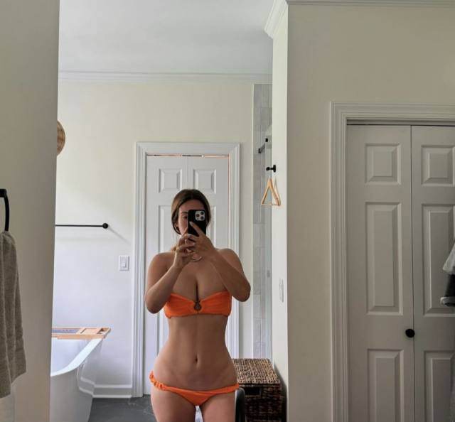 Available for hot and link ups🥵👅