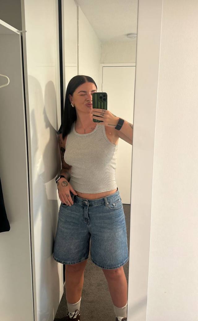 SEXY SINGLE MOM FOR MEET AND FUCK AS LONG AS YOU KNOW HOW TO USE YOUR DICK 🍆🍑🍆💦