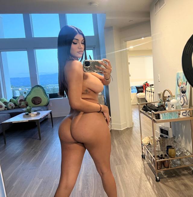I’m available for *🍆💦doggy, * 69 *bareback* ****. Text me here +1 (445) 287-2431❔