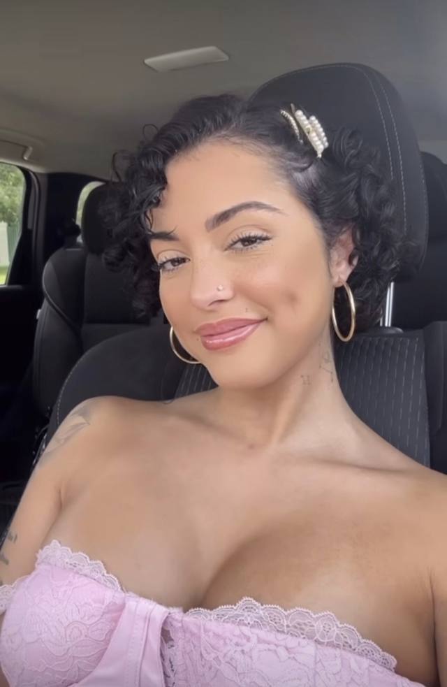 I'm the ultimate experience. White / 27/5'6/ 152lbs. /420 friendly All my pics are 100% REAL Im independent!! Available 24/7