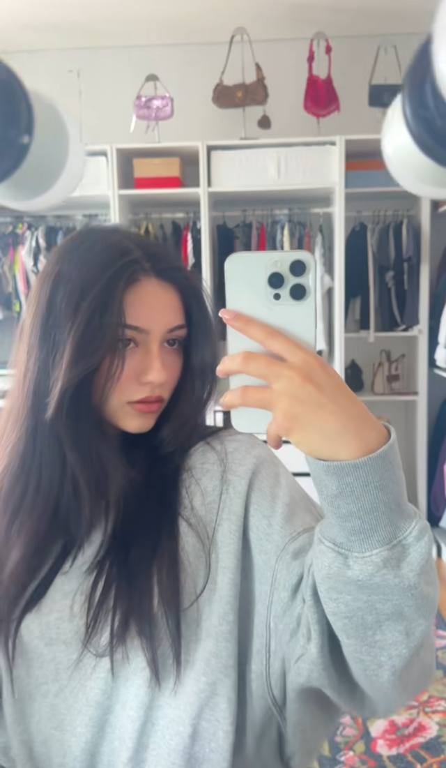 Ruby (I WANT YOU SO DEEP INSIDE ME DADDY🥵💦)