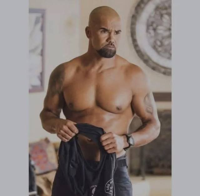 I’m well known as an Actor Shemar Franklin Moore 1(972) 331-9058