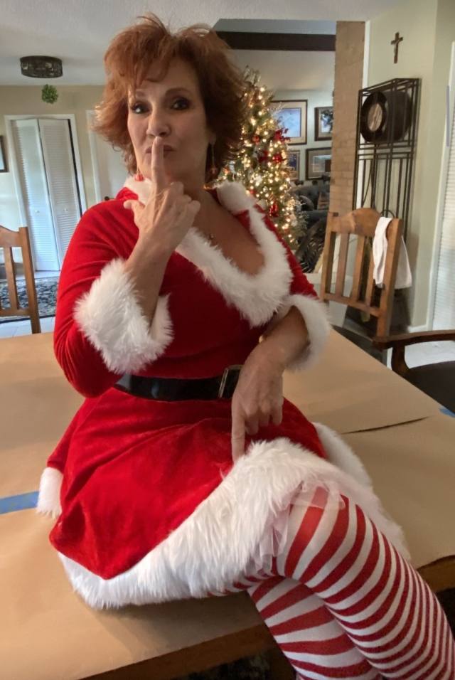 60+ Yrs RICH 💵 LONELY HORNY WIDOW Ready to satisfy 🍆💦 🍆🤤 💚 TIRED OF FAKE ADS ? I’m NEW HERE & REAL 😋