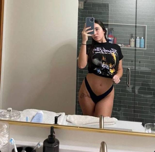 OFFER BOTH 🍌INCALL&OUTCALL🍆 🥕ANAL SEX🌶 🍆DOGGY STYLE🌽 💦SUCKING&EATING💧 🍌GANGBANG🍓 👬COUPLES DATE👩‍❤️‍💋‍👩 🍏CARDATE🚘