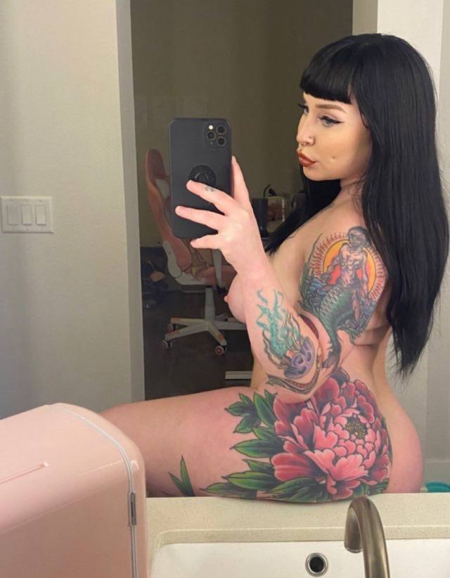 Am available to fuck Got a menu  no builshit.  Telegram @katehills72