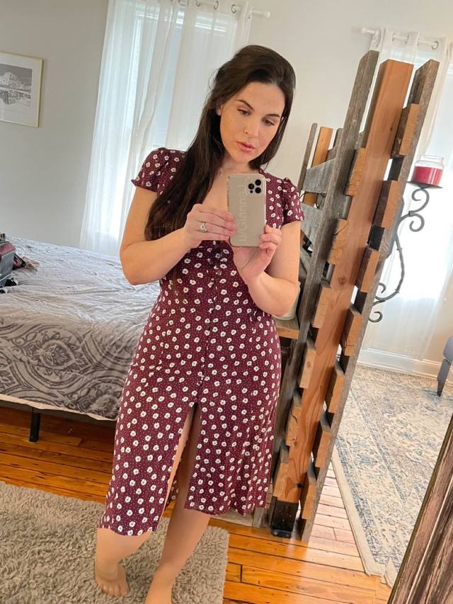 NO PAYMENT REQUIRED-SEXY SINGLE MOM AND LOOKING TO HAVE FUN