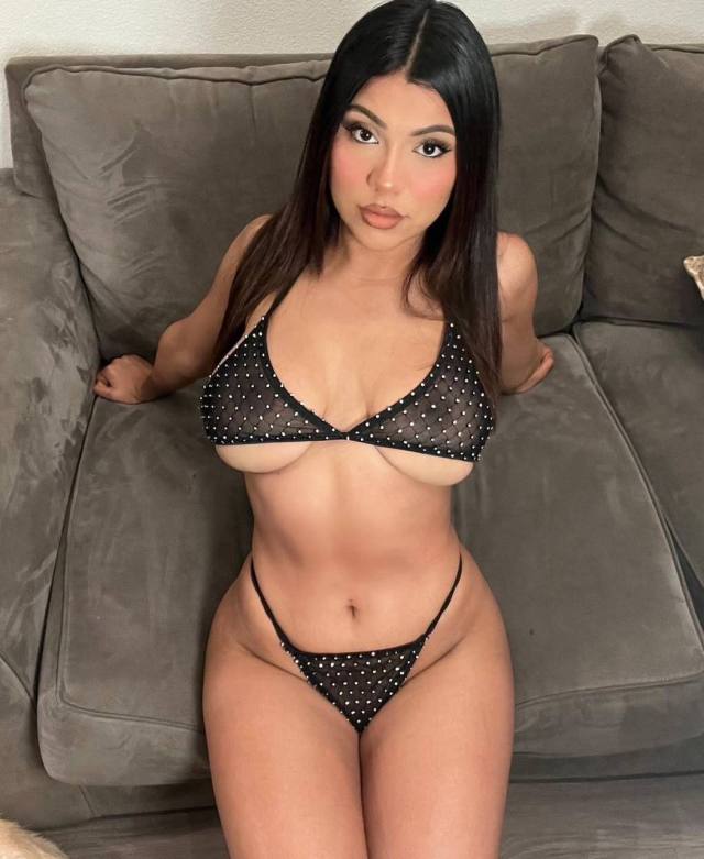 Available for fun tonight with unlimited vibes ✌️💯 payment in person and on arrival