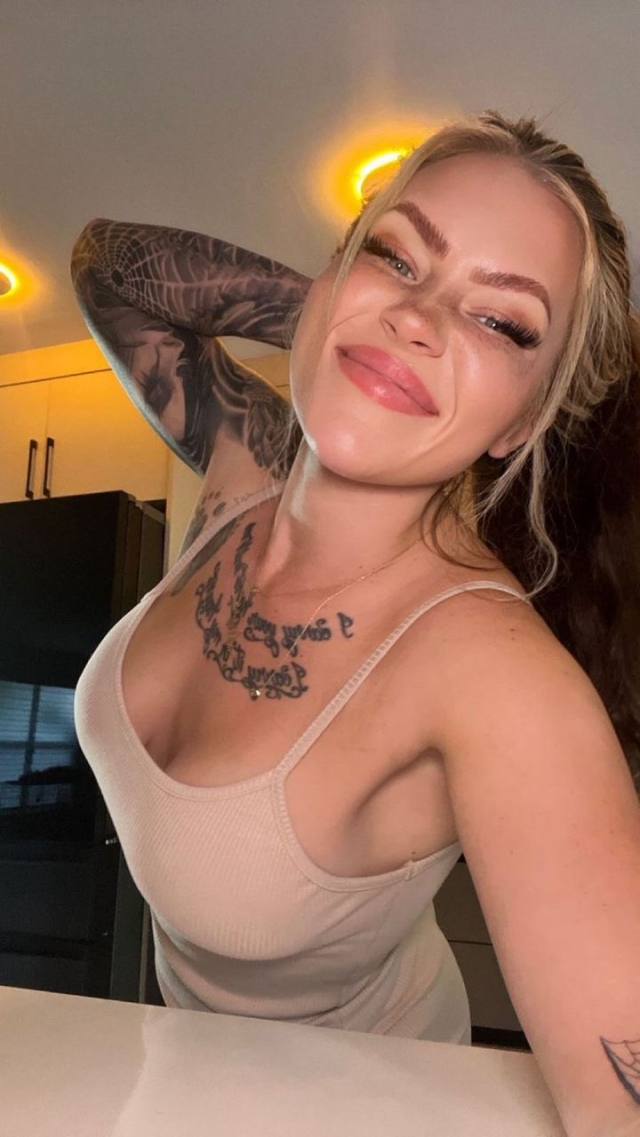 ✅💦MULTIPLE CUM💦✅💯CLEAN ✅3 HOLES FUCk