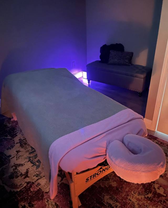 I’m a massage therapist, I aim to relieve stress, increase relaxation, and aid in the general wellness of my clients