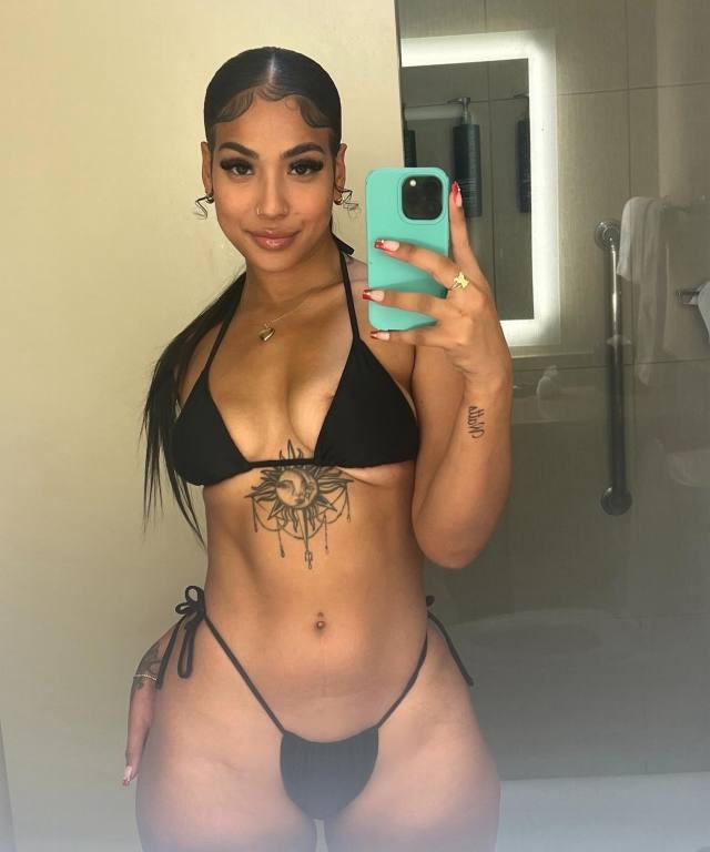 I’m available to offer a good body massage, amazing blow job, creample doggy or bdsm.. HMU NOW +1 (234) 369-9388
