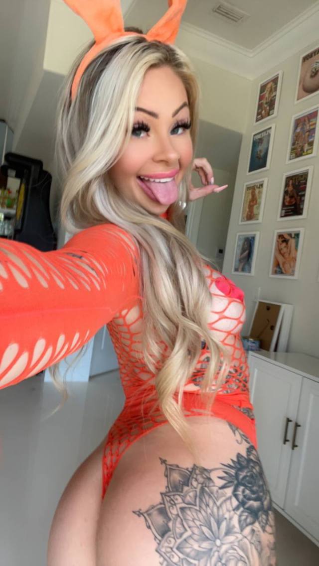Yummy nasty juice pussy available