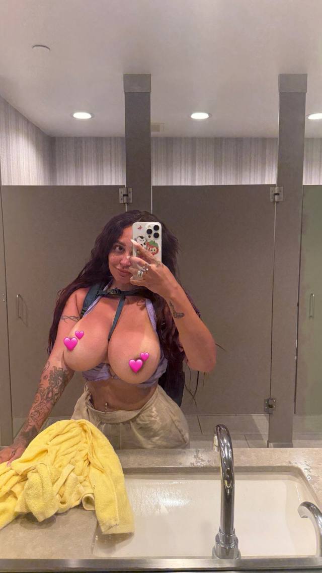 I am ready and available for hookups No games❌No bullshit