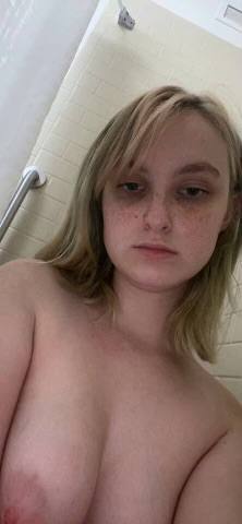 I’m down to mëet up.. Respectively send a dm and be nice **if you ready to have a good time with me. Half payment on arrival