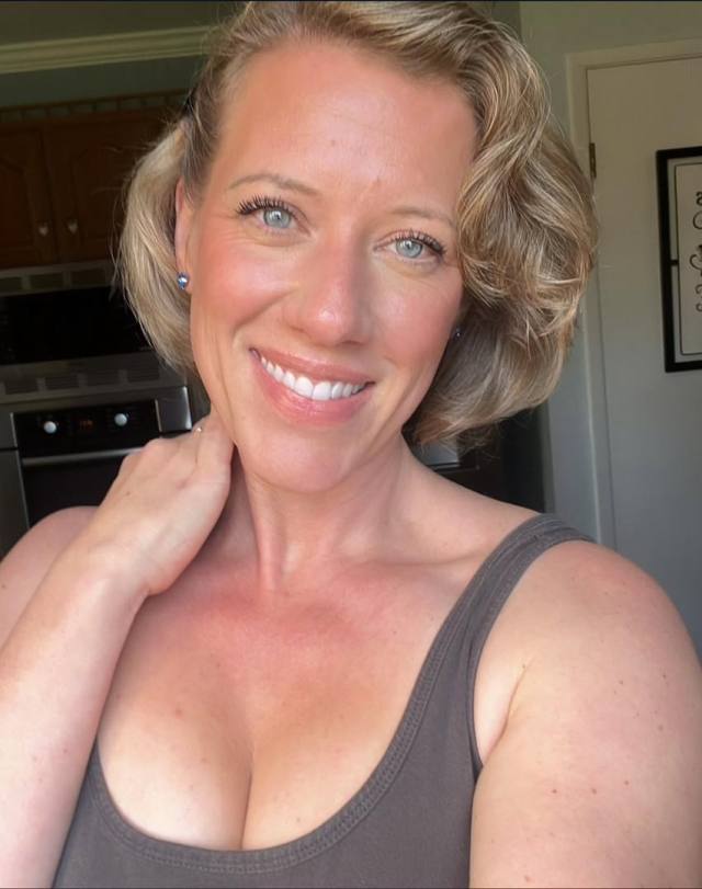 6823596026 for  Therapy/Massage (Top Nuru, Deep Tissue, Swedish), Intimate time, GFE. Your fantasies come alive. Verified ✅