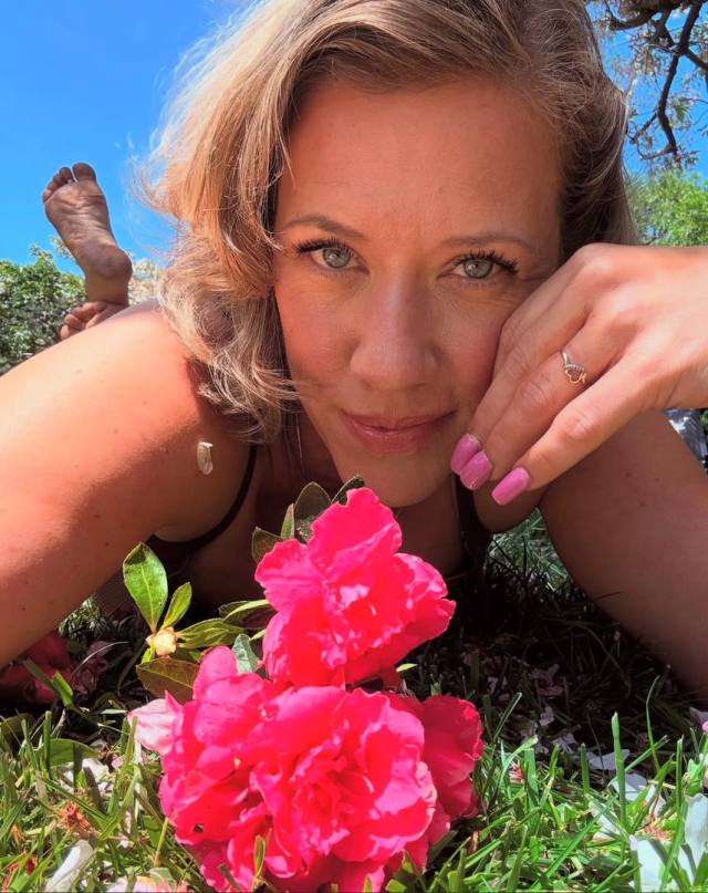 6823596026 for  Therapy/Massage (Top Nuru, Deep Tissue, Swedish), Intimate time, GFE. Your fantasies come alive. Verified ✅