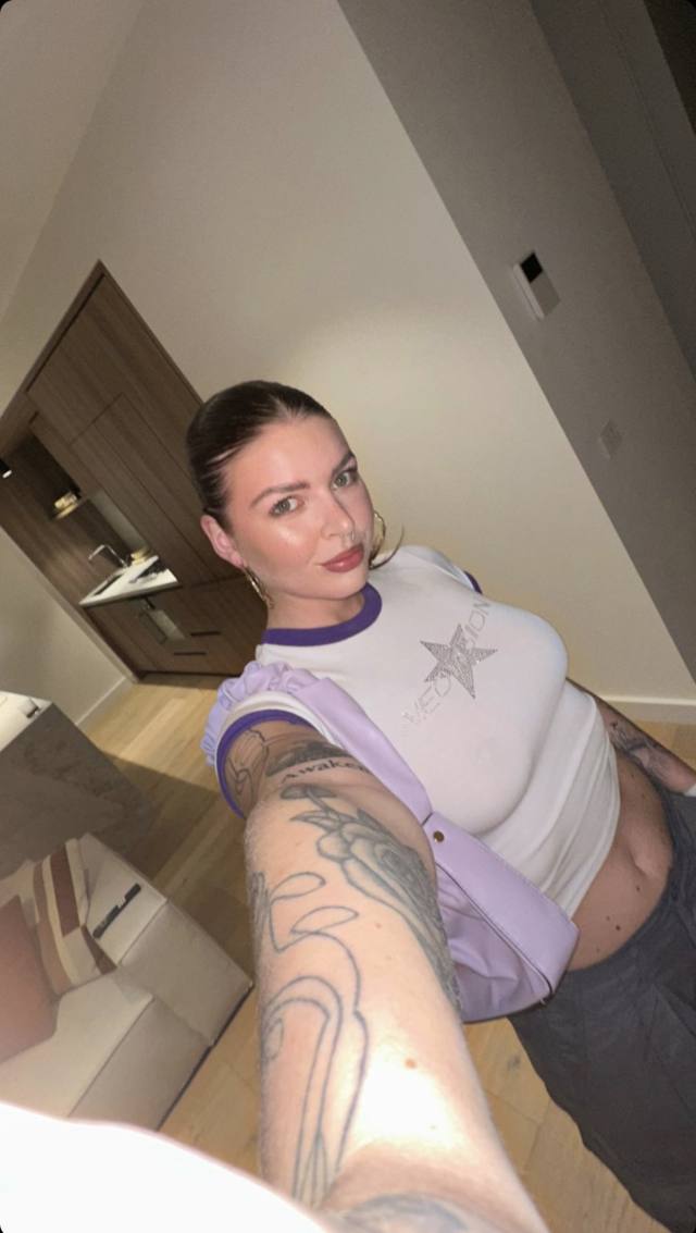 I am available for both incall💋and outcall🥂services❤️