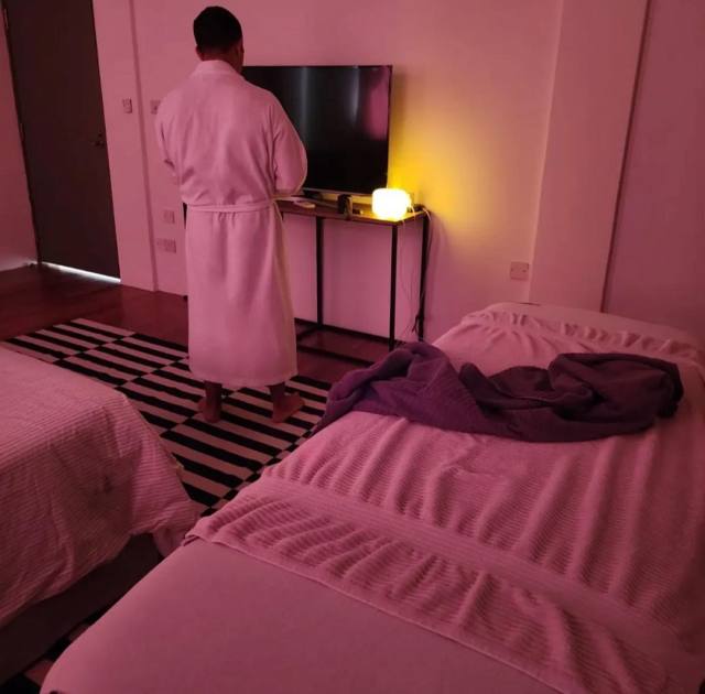 Stella Latino therapist I’m a naughty squirter I give full body massage with sex and blow job🍆🍑💦