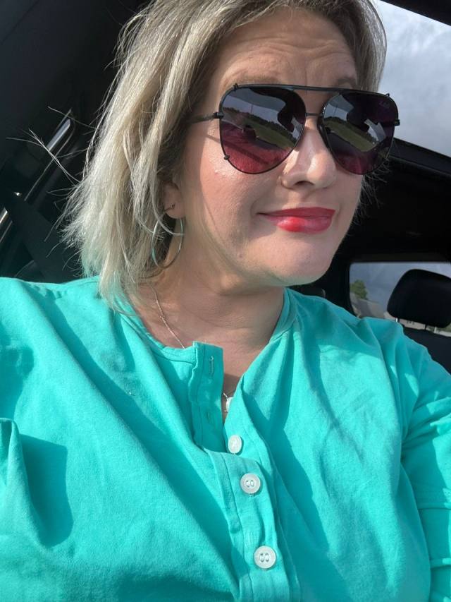 Sugar baby and companion needed