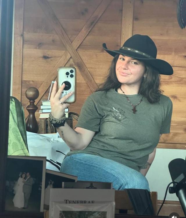 (2602106732) Hi, I’m just looking to meet new people to talk to and make genuine friendships. I like positive, respectful con