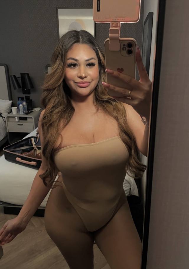 Biancabailey💋😍💕💯real & 🍓🥤Ready Now🍫🍭🍑Naughty Fun🍊💋My Place Or Your Place 💋👅💄